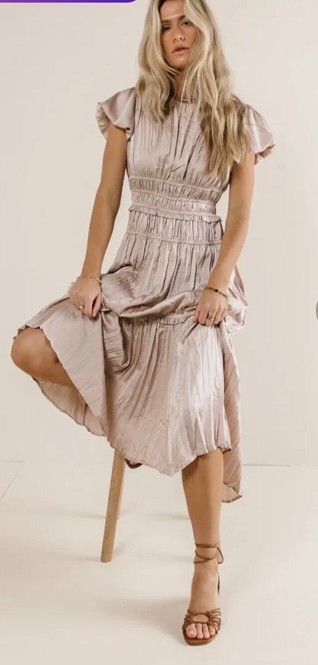 Böhme Bohme Women's Short Sleeve Tiered Midi Dress Neutral Mauve Size L NWOT